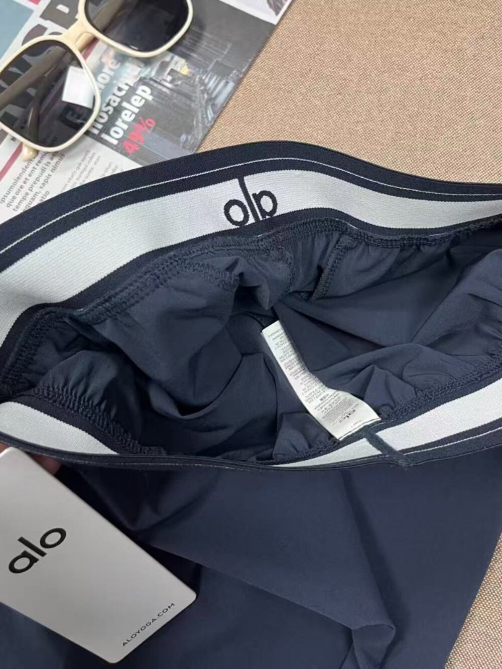 Alo Yoga💙A Must-Have for Ladies Suit Up Trouser (Regular) NWT🔥 - Picture 5 of 9